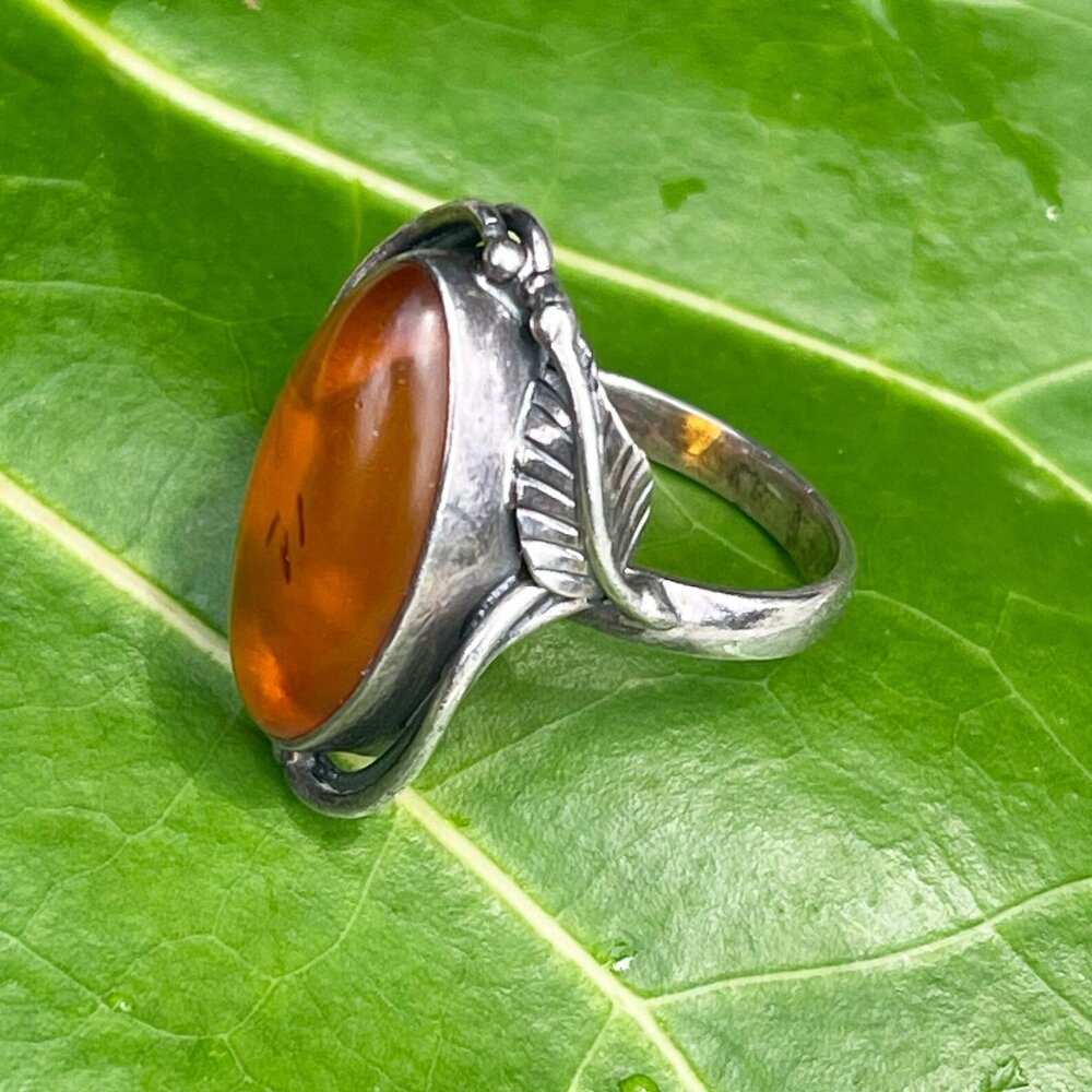 Rare Vintage Baltic Amber Ring – Handcrafted Textured Sterling Silver with Bold